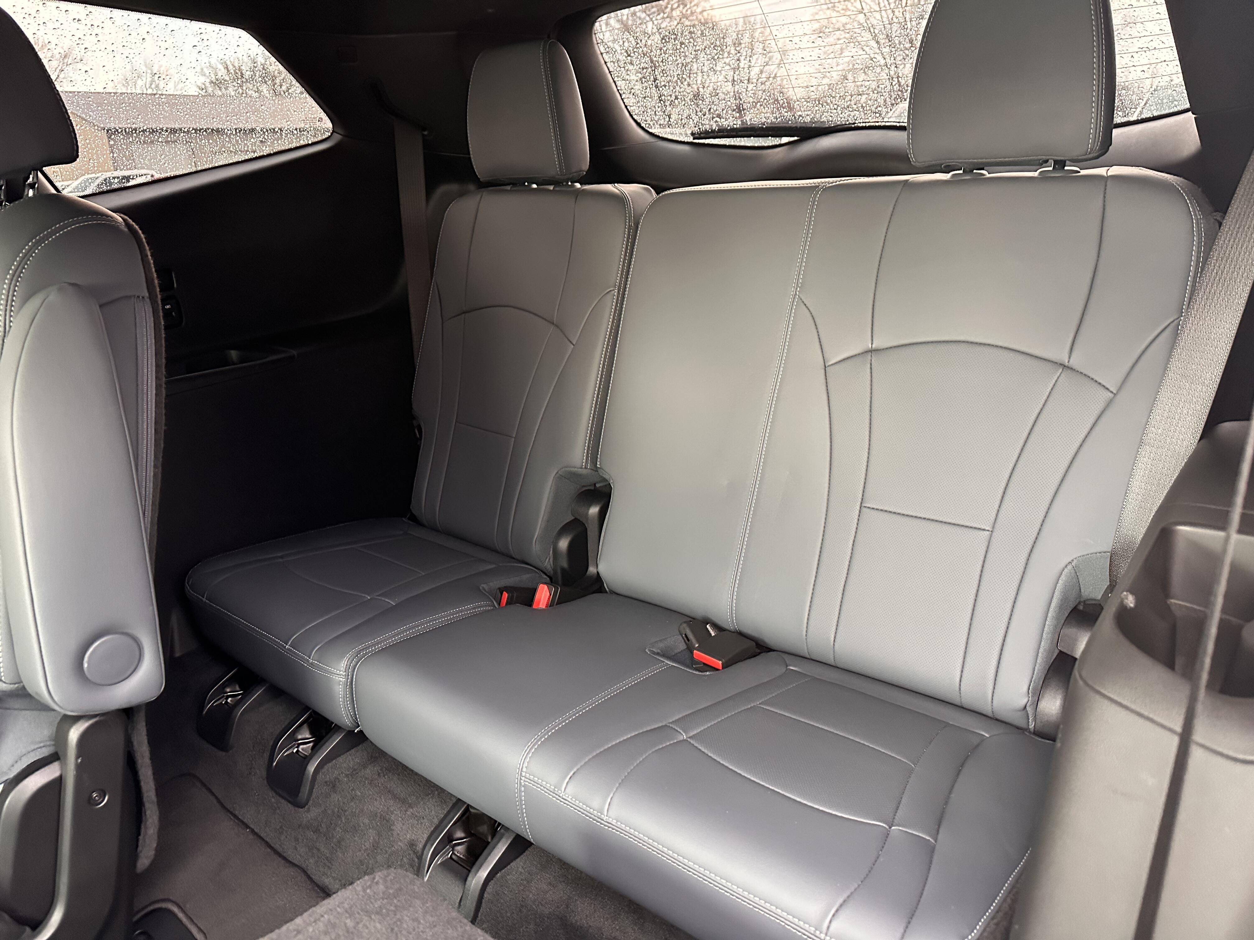 2023 Buick Enclave Essence - Photo 14