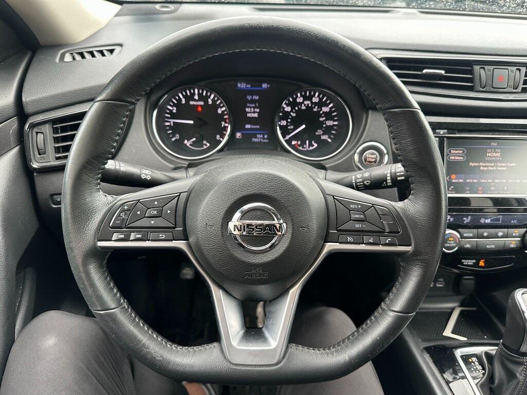 Certified 2018 Nissan Rogue SV with VIN 5N1AT2MV0JC759451 for sale in Webster, NY