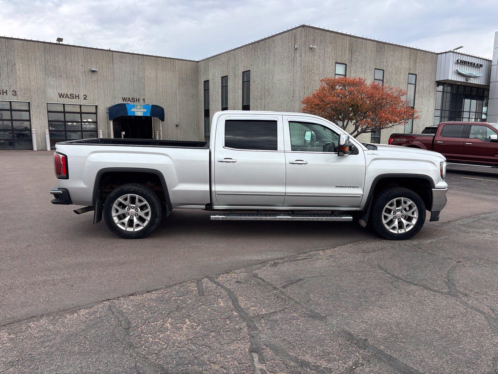 2017 GMC Sierra 1500 SLT