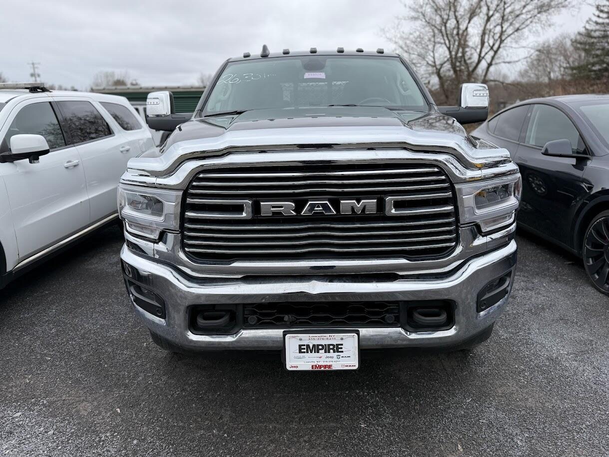 2024 RAM 3500 Laramie 4X4 Crew Cab SWB's photo