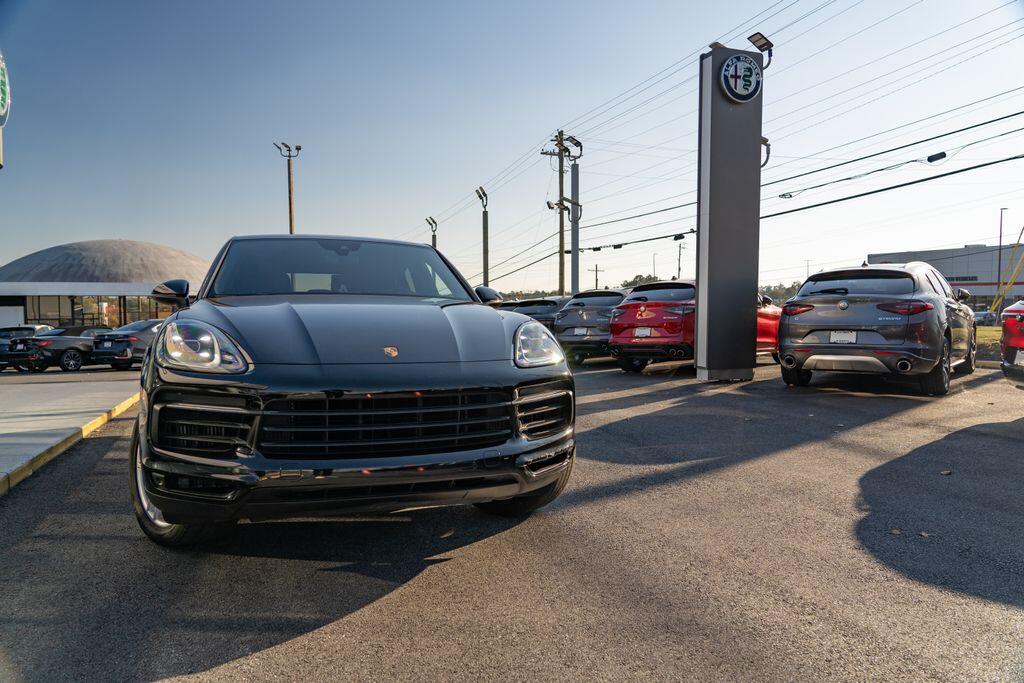 2021 Porsche Cayenne Coup Base photo 10