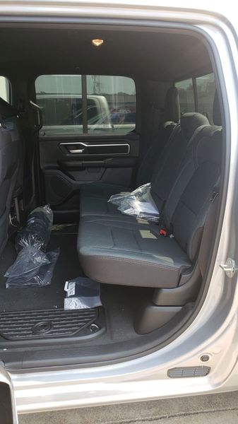 2023 RAM 1500 Big Horn Crew Cab 4x4 5