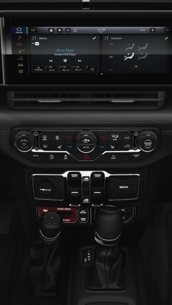 2024 Jeep Wrangler 4-door RubiconImage 5