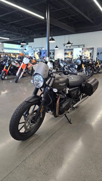 Used 2022 Triumph STREET TWIN 