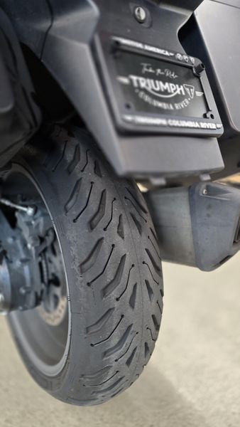 Used 2016 Triumph TROPHY SE 
