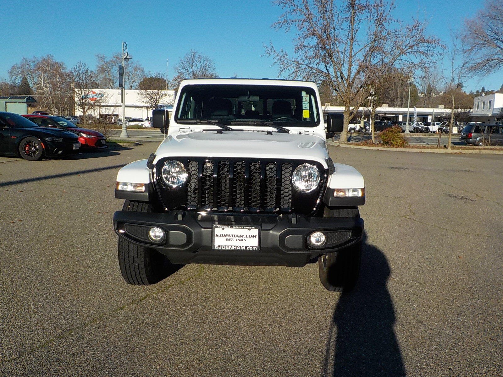 Used 2021 Jeep Gladiator California Edition with VIN 1C6HJTAG1ML578245 for sale in Redding, CA