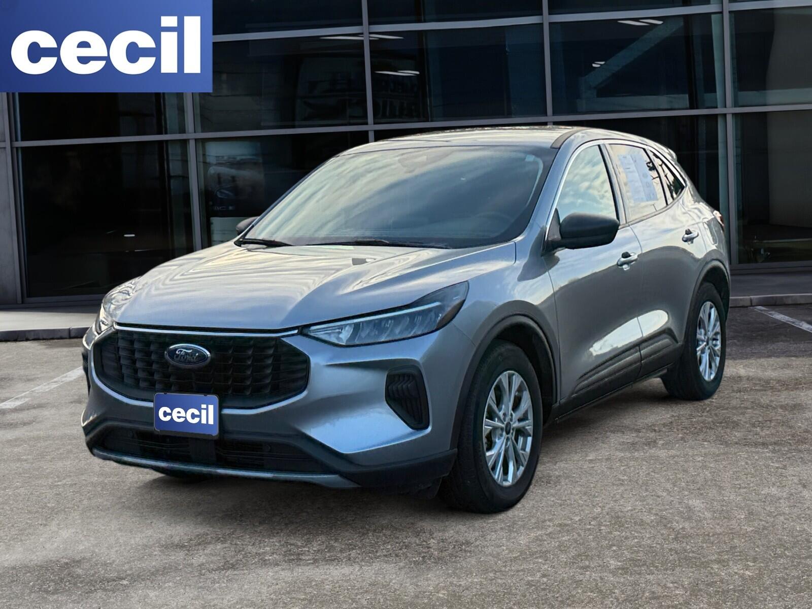 2024 Ford Escape Active's photo