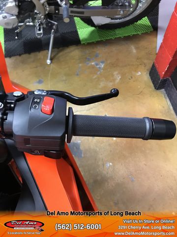 2024 KTM RC 390 Image 10