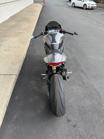 2025 Triumph Speed Triple RR BREITLING 170/270Image 4