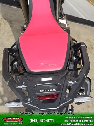 2024 Honda AFRICA TWIN DCT Image 15