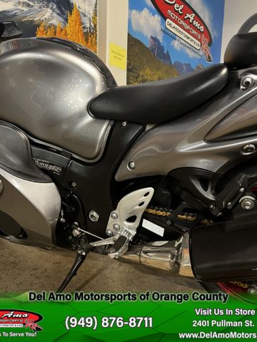 2019 Suzuki Hayabusa Image 9