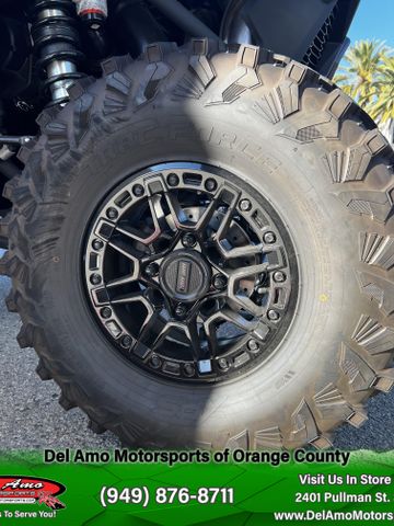 2025 Can-Am MAVERICK X3 MAX X RS TURBO RR SMART-SHOX Image 13
