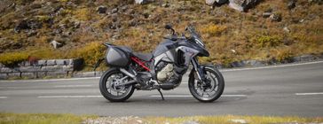 2025 Ducati MULTISTRADA V4 S TRAVEL&RADAR  