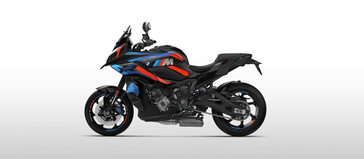 New 2025 BMW M1000XR 