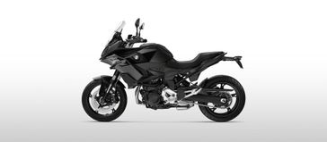 New 2025 BMW F 900 XR 