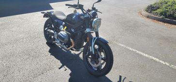 2024 BMW R 12 BLACK STORM METALLIC 