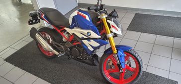 2024 BMW G 310 R RACING BLUE METALLIC 