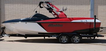 2017 MALIBU 25 LSV  in a RED/BLACK exterior color. Family PowerSports (877) 886-1997 familypowersports.com 