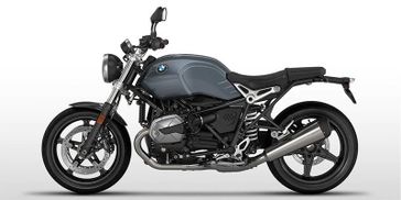 2023 BMW R nineT in a Min Grey Meta exterior color. Gateway BMW Ducati Motorcycles 314-427-9090 gatewaybmw.com 