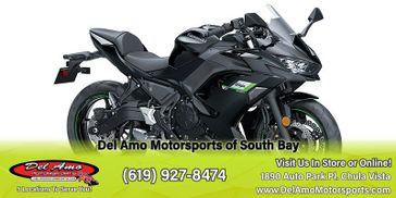 2025 Kawasaki NINJA 650 KRT EDITION ABS