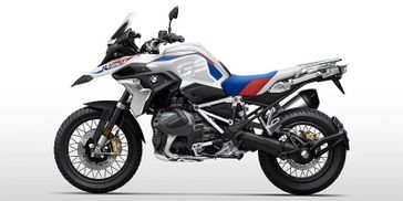 LT WHT/RC BLU/RC RED