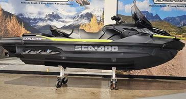 2023 Sea-Doo 17PC  in a ECLIPSE BLACK / NEON YELLOW exterior color. Del Amo Motorsports of Orange County (949) 416-2102 delamomotorsports.com 