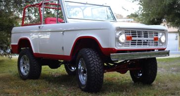 1970 Ford Bronco 5.0L Coyote Custom