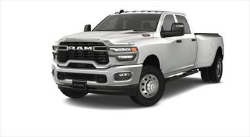 2025 RAM 3500 Tradesman Crew Cab 4x4 8' Box