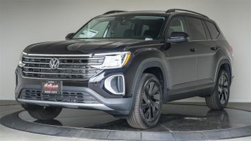 New 2025 Volkswagen Atlas 2.0T SE w/Technology