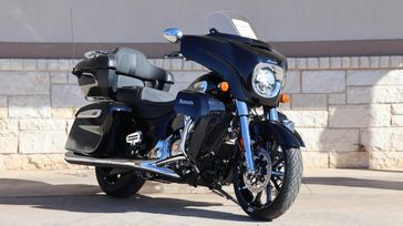 2024 INDIAN MOTORCYCLE INDIAN ROADMASTER LIMITED BLACK AZURE CRYSTAL