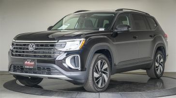 New 2025 Volkswagen Atlas 2.0T SE w/Technology