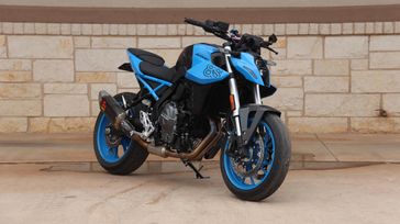 2023 SUZUKI GSX8S 