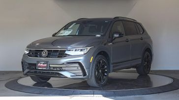 2024 Volkswagen Tiguan 2.0T SE R-Line Black