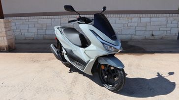 2025 HONDA PCX ABS 
