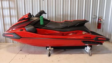 2025 YAMAHA VX DELUXE WITH AUDIO TORCH RED 