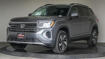 New 2025 Volkswagen Atlas 2.0T SE w/Technology