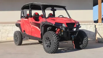 2025 Polaris GENERAL XP 4 1000 ULTIMATE INDY RED