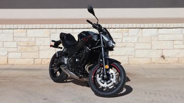 2025 KAWASAKI Z650 METALLIC MATTE DARK GRAY  METALLIC SPARK BLACK