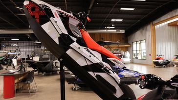 2025 SEADOO SPARK TRIXX FOR 3 WITH SOUND SYSTEM DRAGON RED AND WHITE 