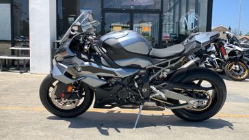 New 2025 BMW S 1000 RR 