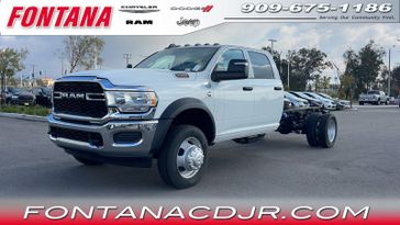 2023 RAM 5500 Tradesman Chassis Crew Cab 4x4 84' Ca in a Bright White Clear Coat exterior color and Diesel Gray/Blackinterior. Fontana Chrysler Dodge Jeep RAM (909) 675-1186 fontanacdjr.com 