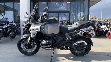 2025 BMW R1300GSA 