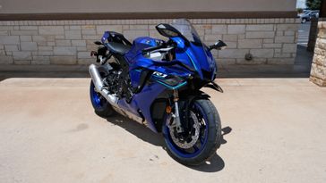 NEW 2026 YAMAHA YZF-R1 