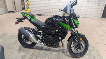 2022 Kawasaki Z400 ABS