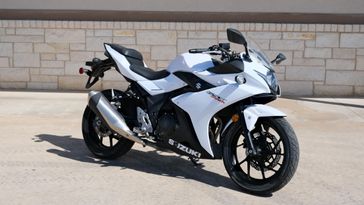 USED 2018 SUZUKI GSX250R 