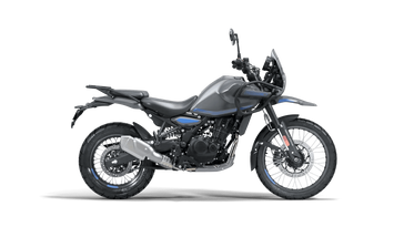 2025 Royal Enfield HIMALAYAN 450  in a SLATE POPPY BLUE exterior color. Iron Supply Powersports (281) 524-2455 ironsupply.com 