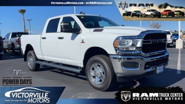 2024 RAM 2500 Tradesman Crew Cab 4x4 6'4' Box