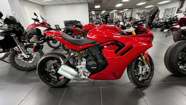2023 Ducati SuperSport in a RED exterior color. BMW Motorcycles of Jacksonville (904) 375-2921 bmwmcjax.com 