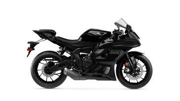 Used 2025 Yamaha YZF-R7 CA 