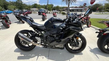 Used 2024 Kawasaki ZX400 